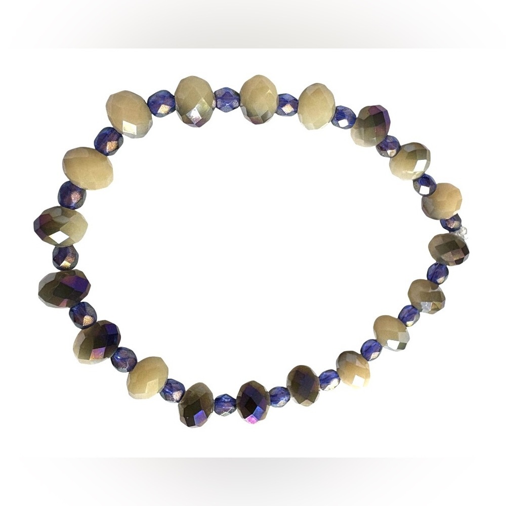 Natural Stone, Sea glass, Crystal and Czech Glass Beaded Stretch Bracelets. - Picture 14 of 15